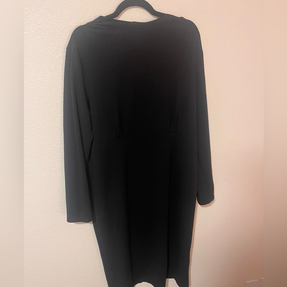 Black Long Sleeve Dress
Amazon